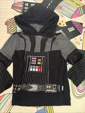 Disney Marvel Darth Vader Inspired Kids Black & Gray Hooded Top. Size 4